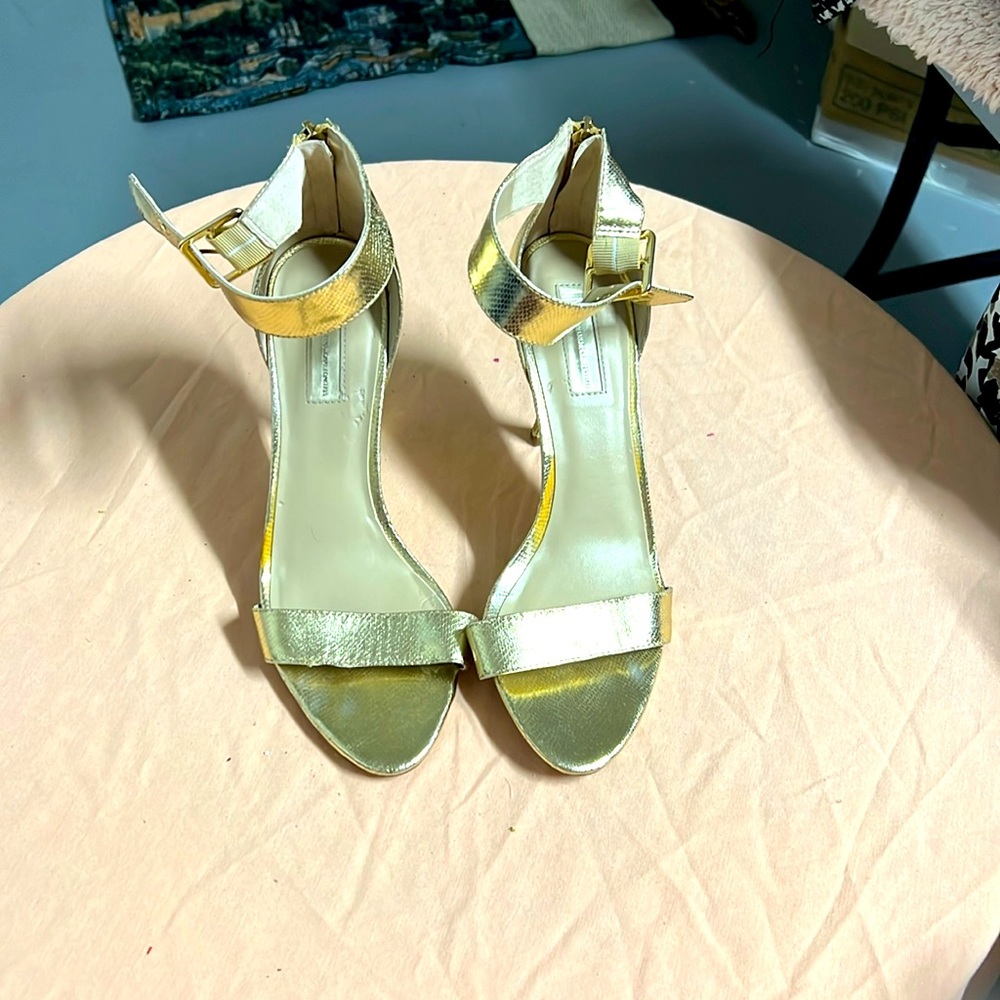 Ladies Shoes